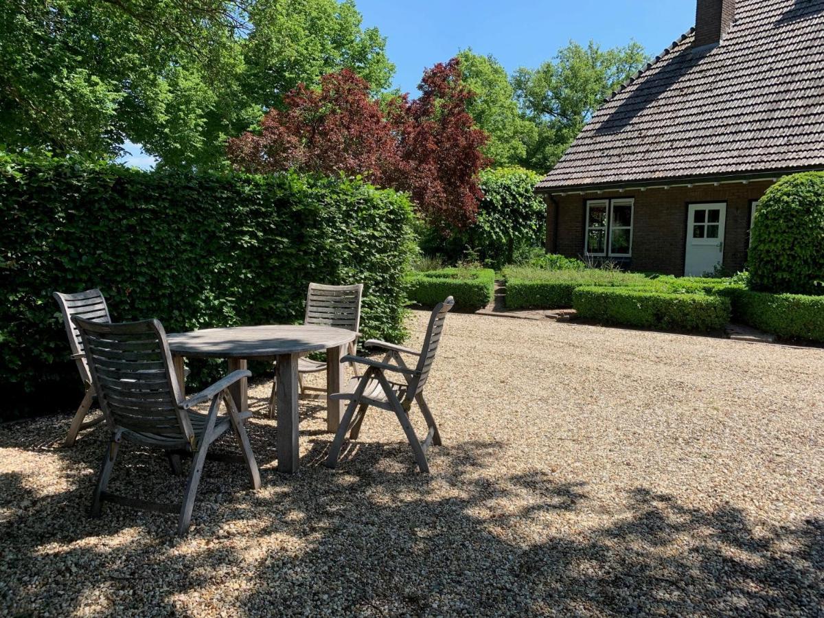 Karibu Het Voorhuis 2 Tot 6 Persoons Luxe Slaapkamers Met Een Mooie Woonkeuken Daarle Luaran gambar